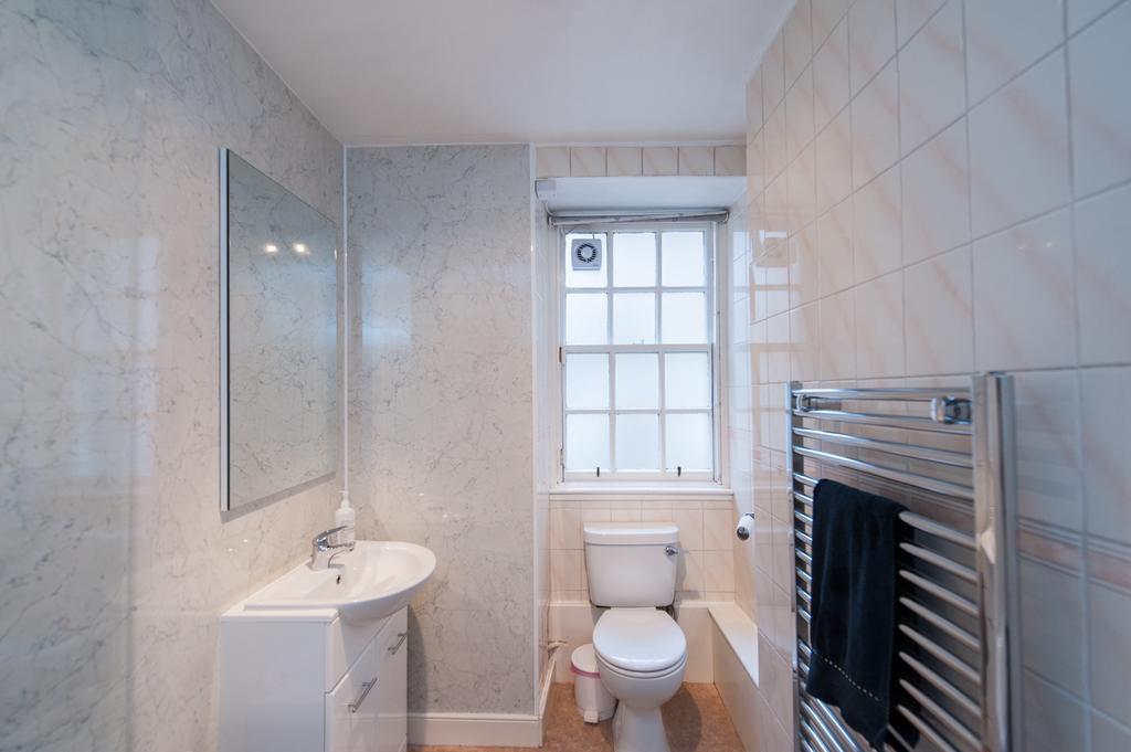Writers View, Royal Mile Apartment Edimburgo Habitación foto