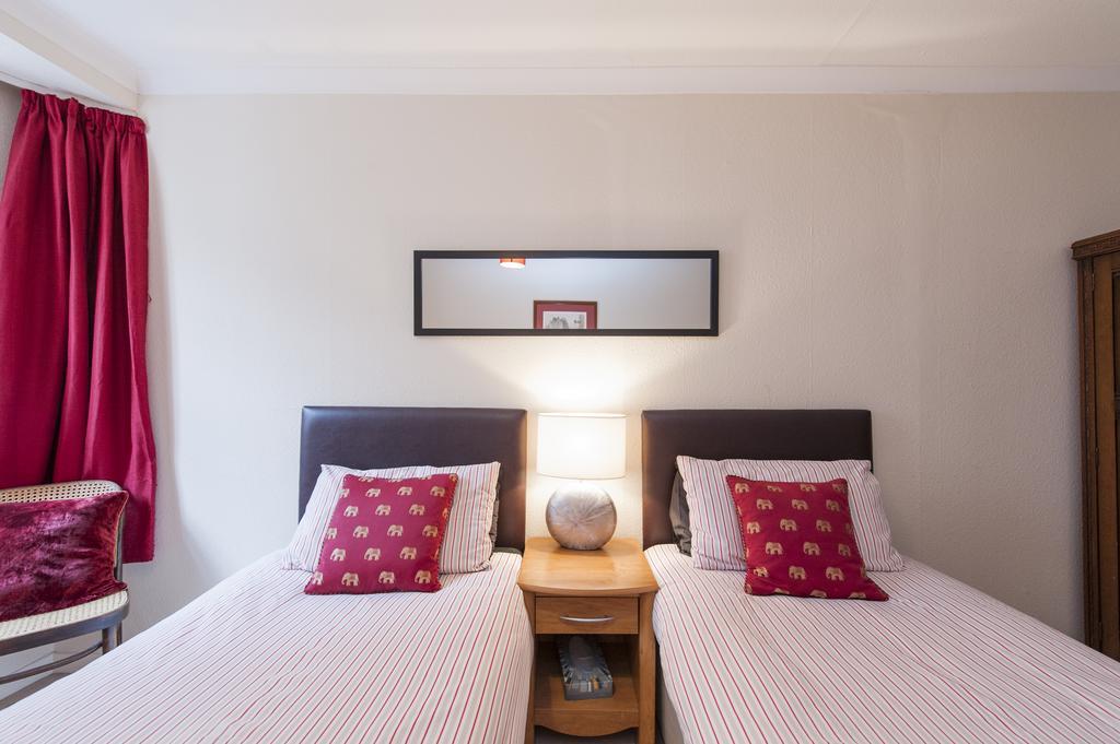 Writers View, Royal Mile Apartment Edimburgo Exterior foto